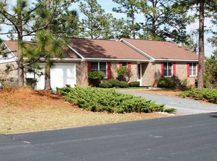 4 Bay Ct, Pinehurst, NC 28374