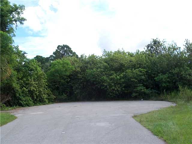 1st image of 4120 48th St