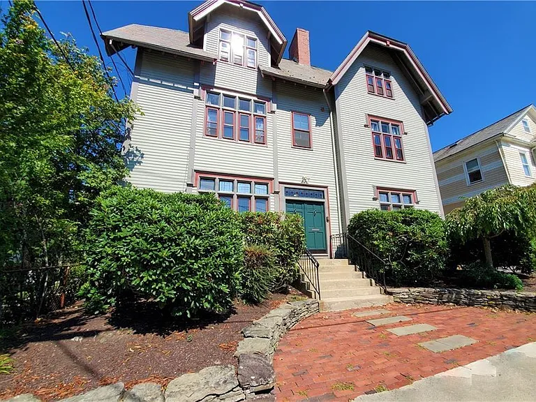 28 Narragansett Ave #1 — Photo 14