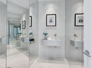 7208 Valencia Dr, Boca Raton, FL 33433