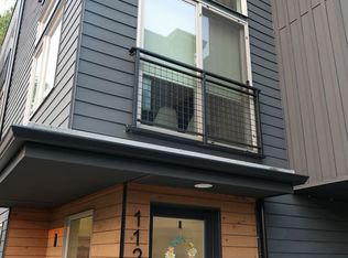 1124C NW 57th St, Seattle, WA 98107