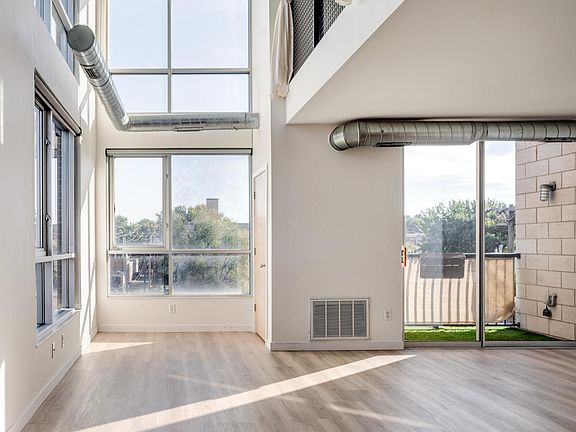 4th image of 1829 3rd Ave S APT 203