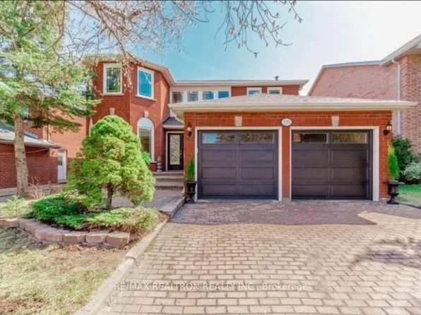 715 Shanahan Blvd #Basement, Newmarket, ON L3X 1P8