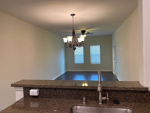 5th image of 606 S Riverside Ave #608-102