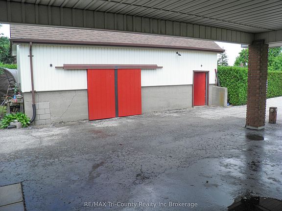 3rd image of 9113 Plank Rd