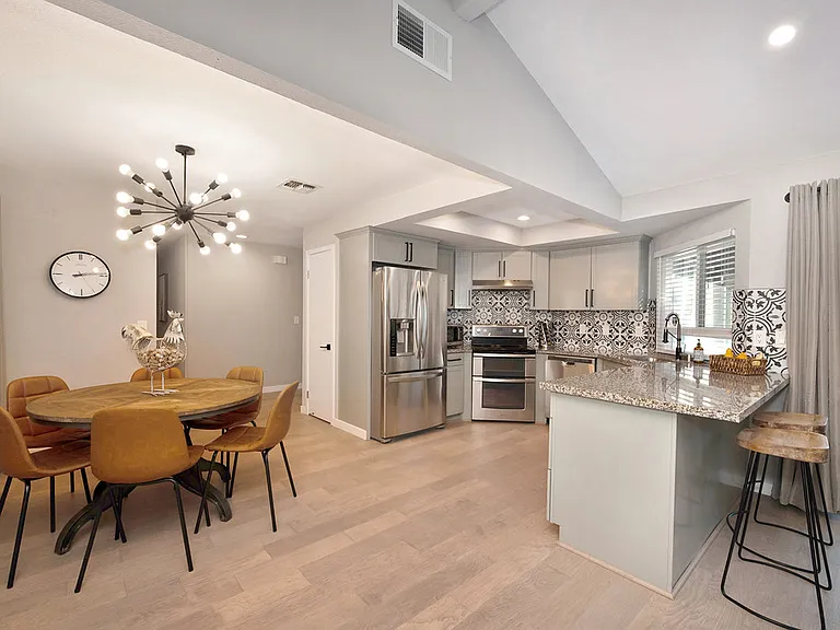 3425 Corbin Way — Photo 8