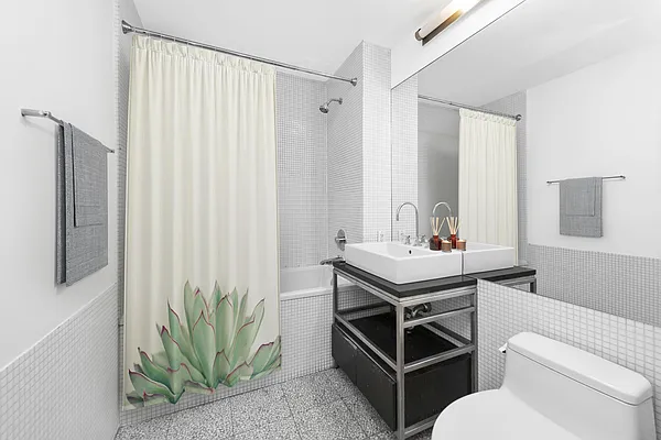 Rented by Compass | media 5