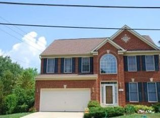 3002 School St, Alexandria, VA 22303