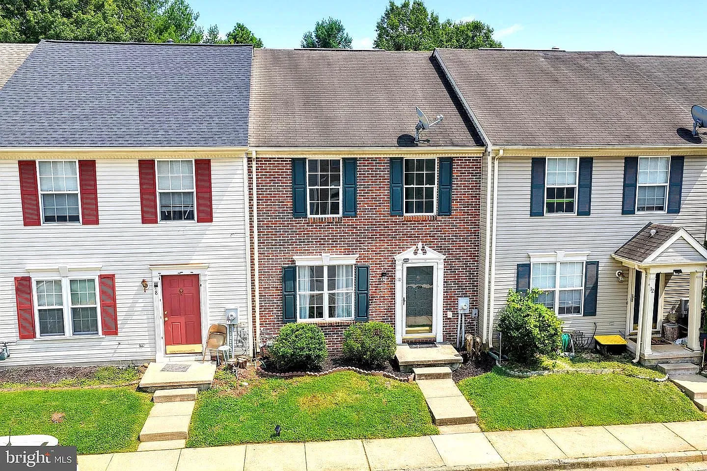 3 bed, 2.5 bath, 1320 sqft, $2,250 — Photo 1