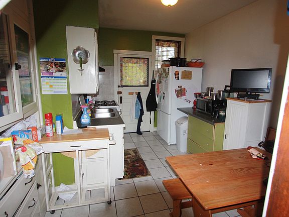 3rd image of 4020 W Palmer St #1