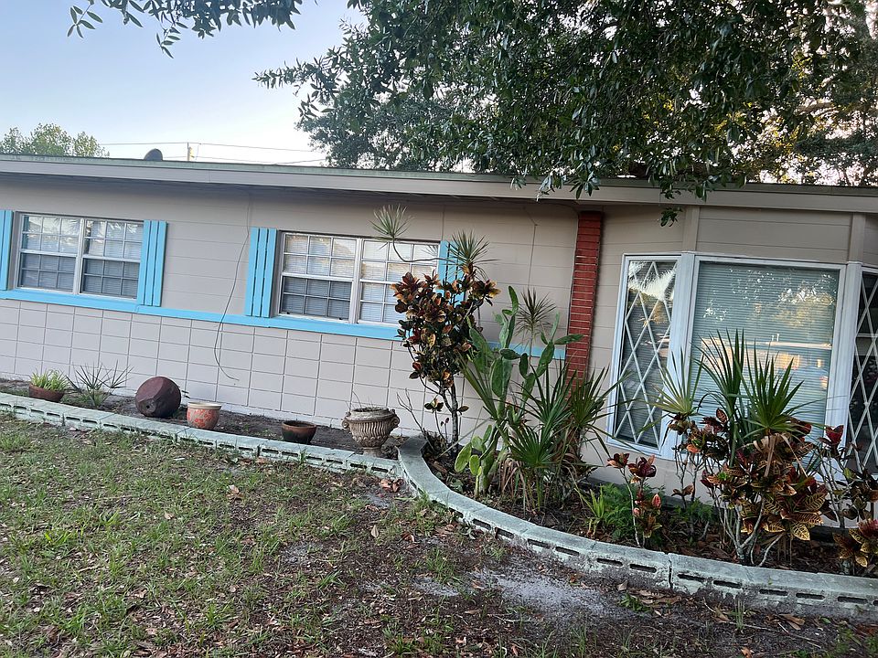 1st image of 3240 Alamanda Ct