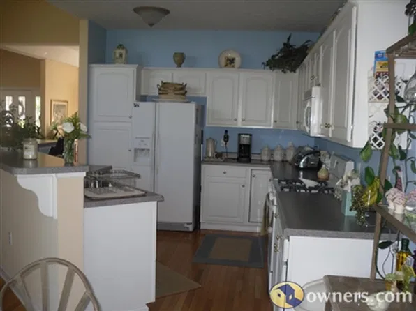 6089 Triple Crown Cir, Acme, PA 15601