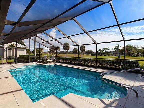 3rd image of 4202 Las Palmas Way