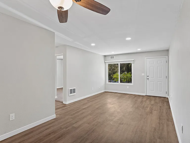 Point Loma Bay Apartments | Coastal Living Near the Beach — Photo 121