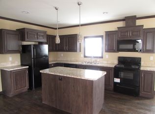 5558 El Molino Cir, Del Valle, TX 78617
