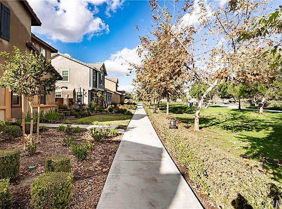 4th image of 5022 S Heritage Paseo