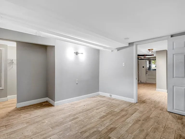 1720 34th St NW — Photo 16