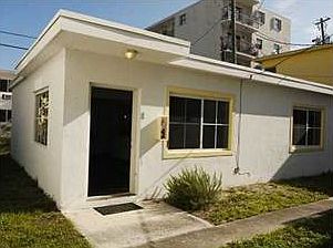 1st image of 1001 Bay Dr APT 945
