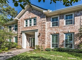 1702 Amber Ridge Dr, College Station, TX 77845