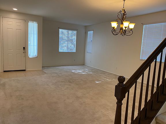 4th image of 14585 Westfield Ave
