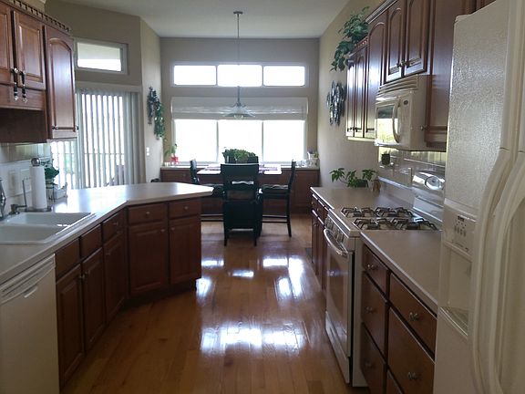 5th image of 8334 Poppy Ln