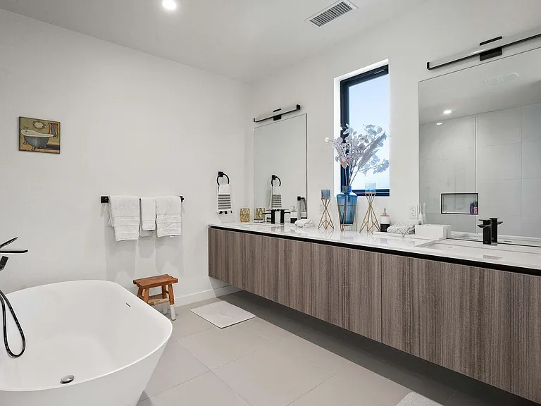 57627 Santo Thomas — Photo 15