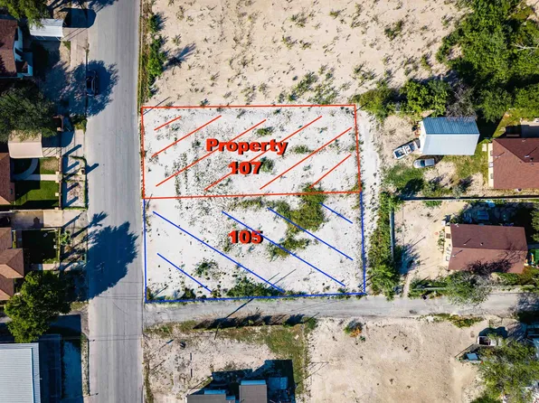 107 E Morin St #8, Del Rio, TX 78840