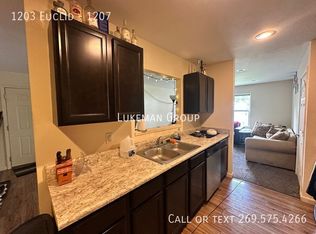 1203 Euclid Ave #1207, Kalamazoo, MI 49006