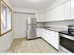 545 E 15th Pl, Lombard, IL