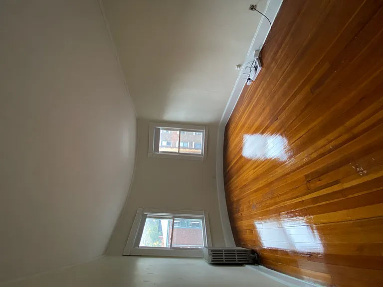 1595 Beacon St #11 — Photo 21