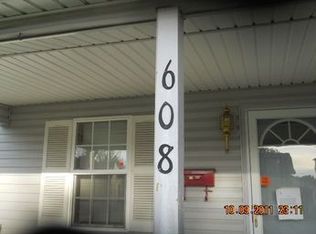 608 N Sexton St, Rushville, IN