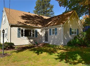 1059 East St S, Suffield, CT 06078