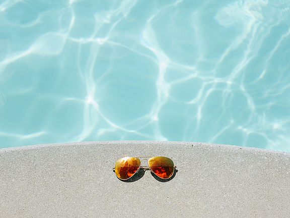 Resort-Style Pool | The Mix at CTR City Anaheim