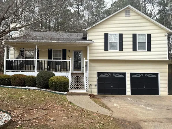 41 Lady Savannah Dr, Dallas, GA 30157