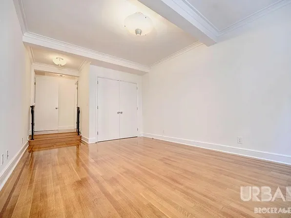 10 West 74th Street image 13 of 16