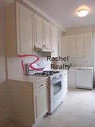 Rented by Rachel Realty