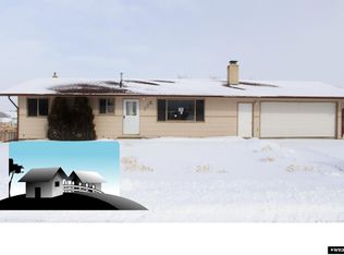 112 Elk Dr, Saratoga, WY 82331