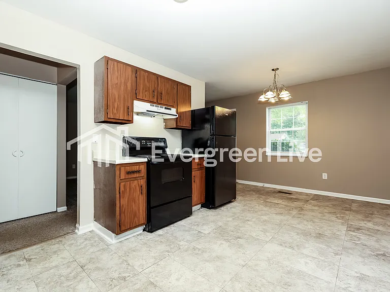 3621 Teaberry Dr — Photo 6