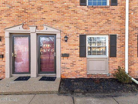 2nd image of 4854 Wickford Dr E APT 2