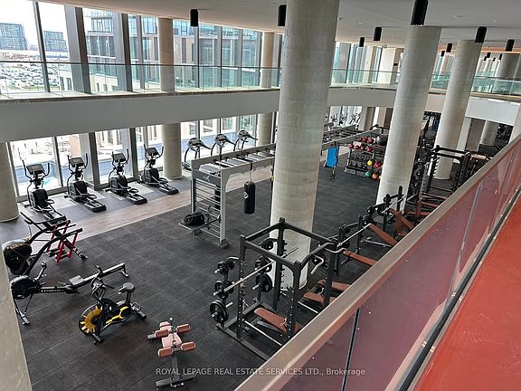 4th image of 7890 Jane St #3503