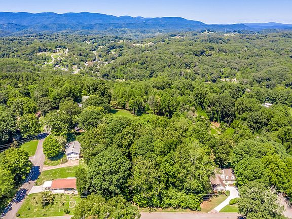 2nd image of 0 Timbercrest Ln Lot 2