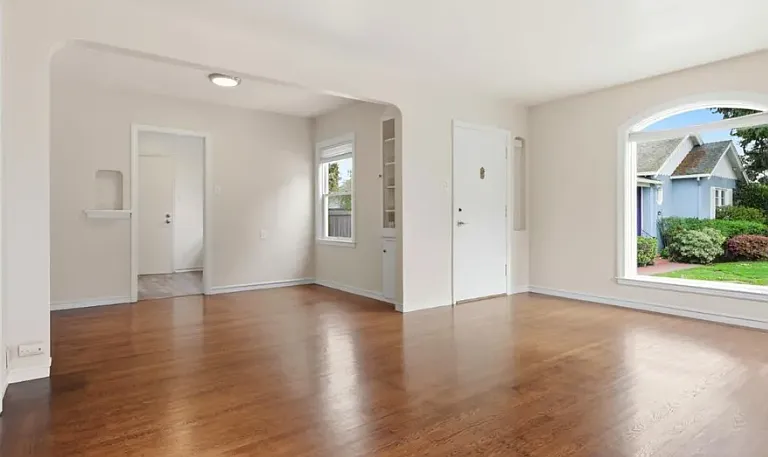 728 Laurel Ave #728 — Photo 4