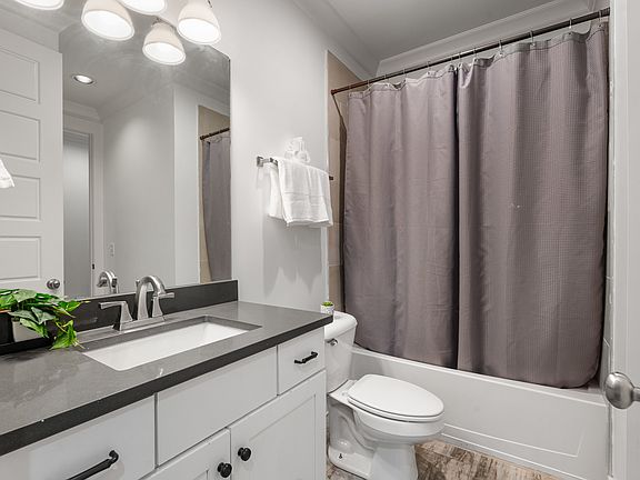 5th image of 1815 Ridley Blvd #A