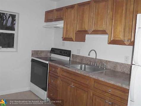 5th image of 5910 NE 4th Ave