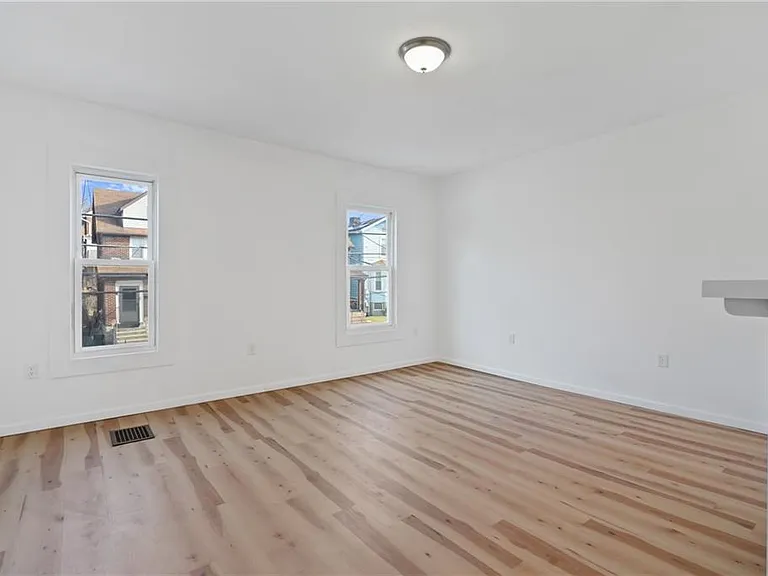 7711 Westmoreland Ave #1 — Photo 4