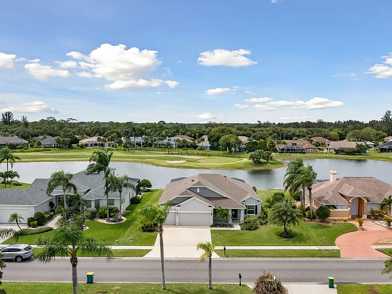 3520 Savannahs Trl — Photo 1