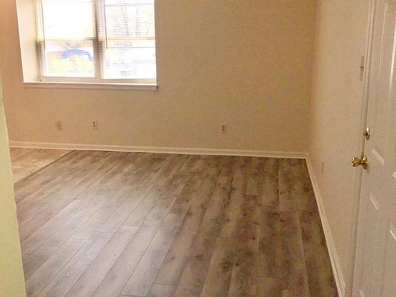 4th image of 1817 Gerald Dr APT F