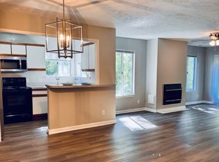 3371 Galleria Dr Unit 11, Fayetteville, NC 28303