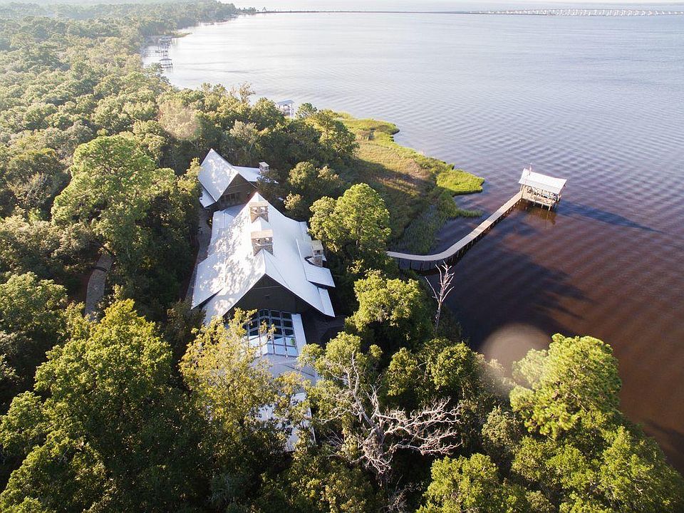 1st image of 442 Nicole Forest Dr