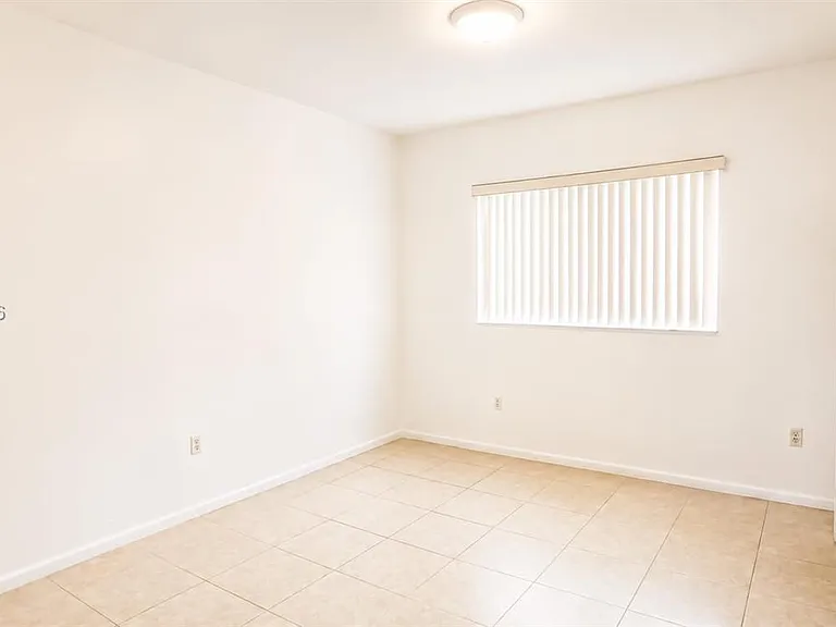 7931 Tuscany Ct #7931 — Photo 7